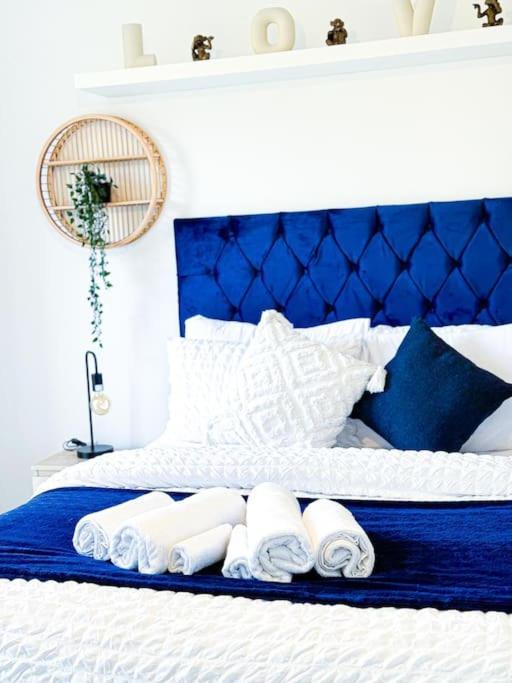 Contractors, Families, Tourists & Groups Welcome Sleeps Upto 9, Garden, Pet Allowed, Parking Included! Birmingham Exteriér fotografie
